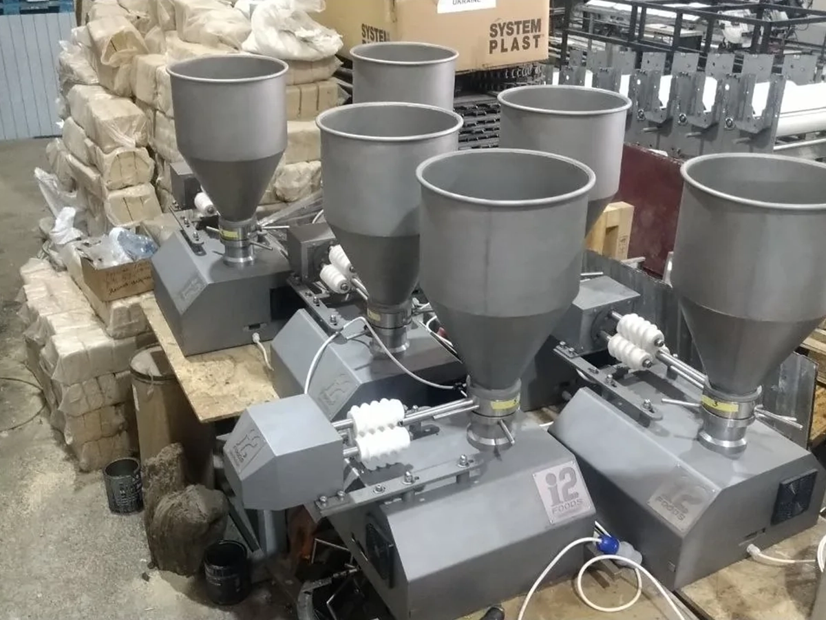 Ball forming machines in the production workshop