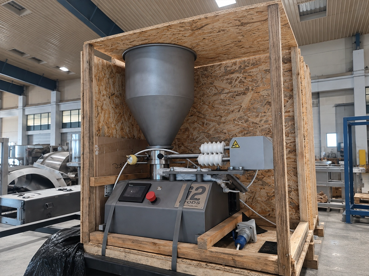 Machine in transport packaging