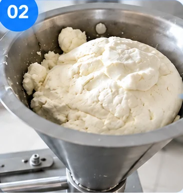 Feeding mixture to the forming unit