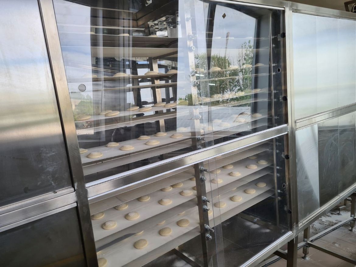 Pita line stainless steel proofing chamber